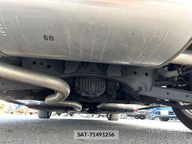 Subaru IMPREZA 2023-09 8336248-18