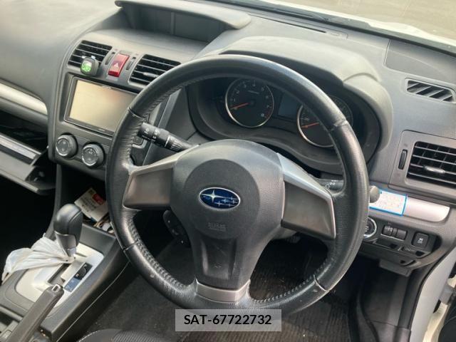Subaru IMPREZA G4 2014-01 5869625-14