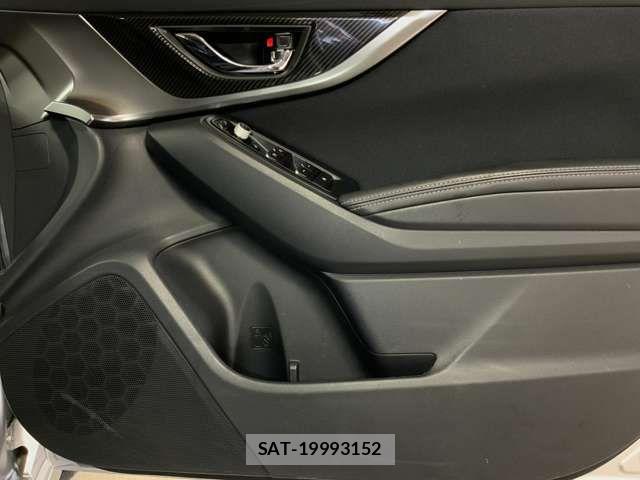 Subaru IMPREZA G4 2017-06 8829539-13