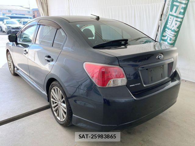 Subaru IMPREZA G4 2013-01 4241368-2