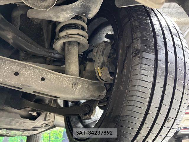 Subaru IMPREZA G4 2017-03 4960209-18