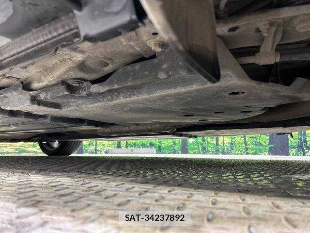 Subaru IMPREZA G4 2017-03 4960209-19