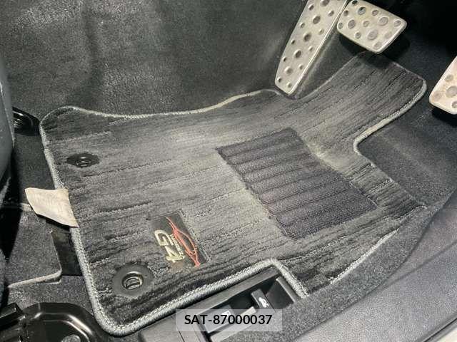 Subaru IMPREZA G4 2017-10 7219864-16