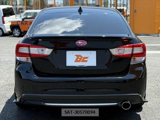 Subaru IMPREZA G4 2017-03 8130614-13
