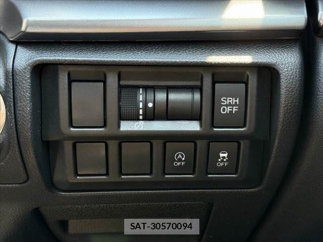 Subaru IMPREZA G4 2017-03 8130614-21