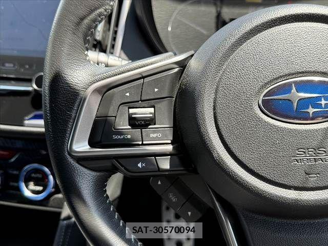 Subaru IMPREZA G4 2017-03 8130614-22