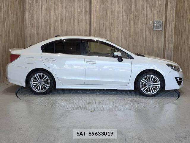 Subaru IMPREZA G4 2015-12 8207951-17