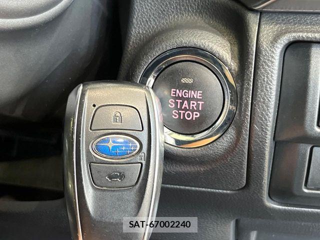 Subaru IMPREZA G4 2017-02 8207947-6