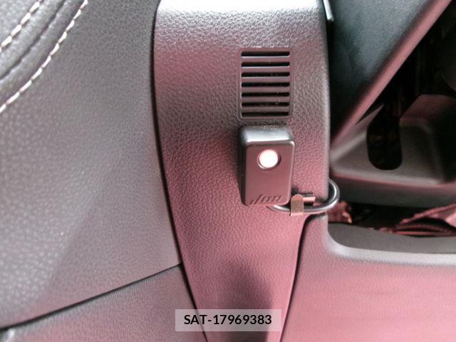 Subaru IMPREZA 2016-11 1380886-17
