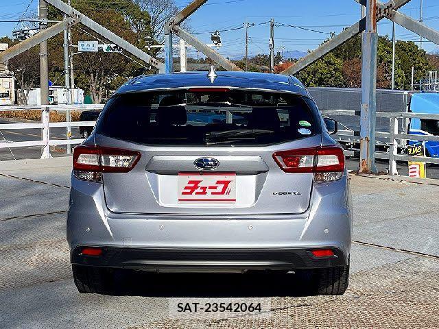 Subaru IMPREZA 2017-07 2009878-22