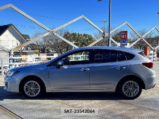 Subaru IMPREZA 2017-07 2009878-23