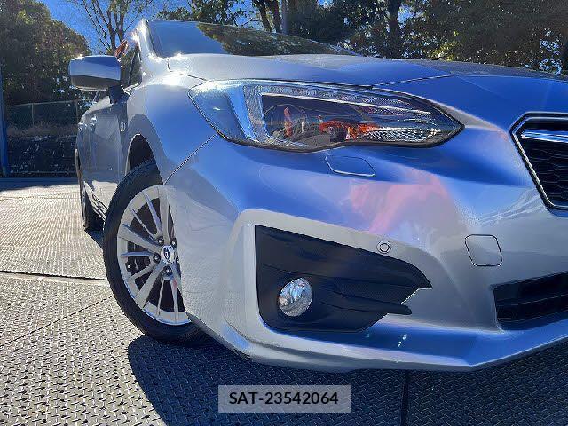 Subaru IMPREZA 2017-07 2009878-24