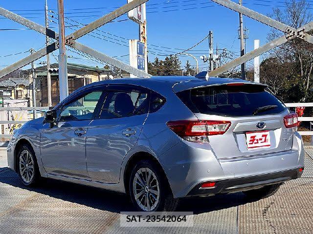 Subaru IMPREZA 2017-07 2009878-8