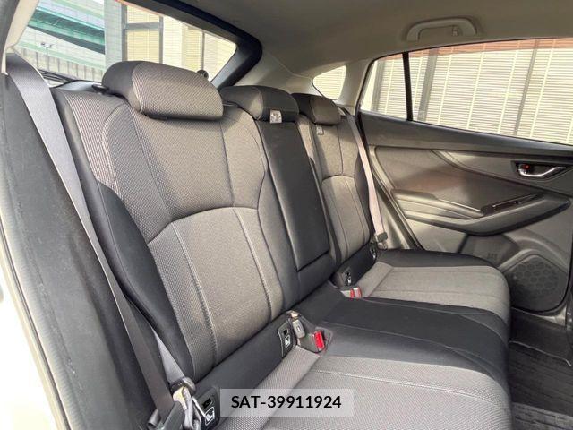 Subaru IMPREZA 2017-01 2319563-9