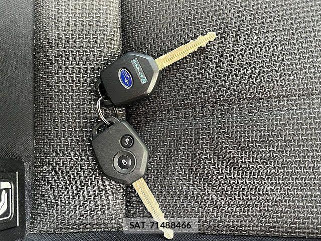 Subaru IMPREZA 2017-12 3065821-25