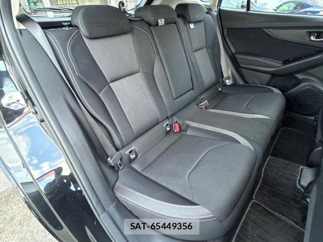 Subaru IMPREZA 2018-01 3421458-10
