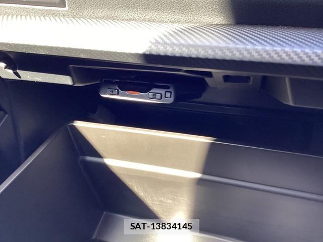Subaru IMPREZA 2017-04 6498553-18