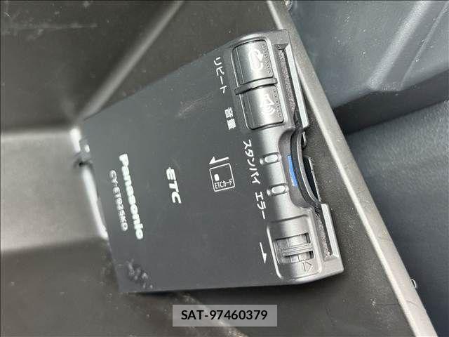 Subaru IMPREZA 2018-06 6498542-16