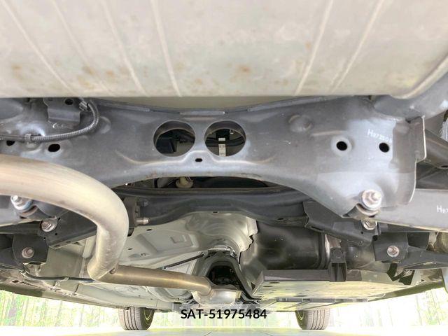 Subaru IMPREZA 2018-08 6612350-17