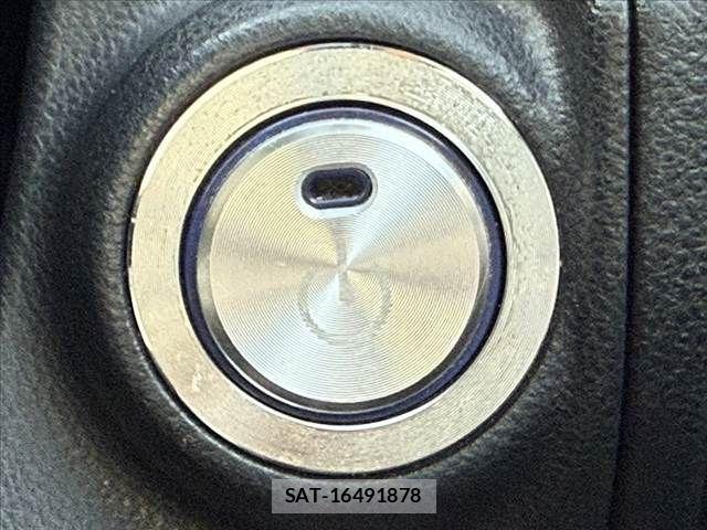 Subaru IMPREZA 2018-01 6676381-27
