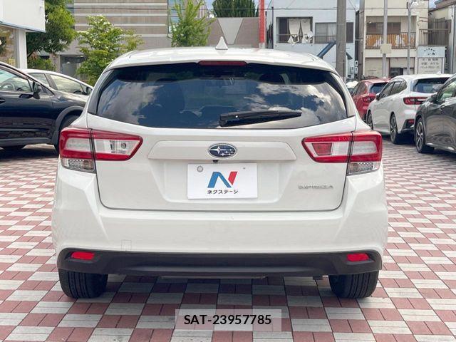 Subaru IMPREZA 2017-01 6815356-14