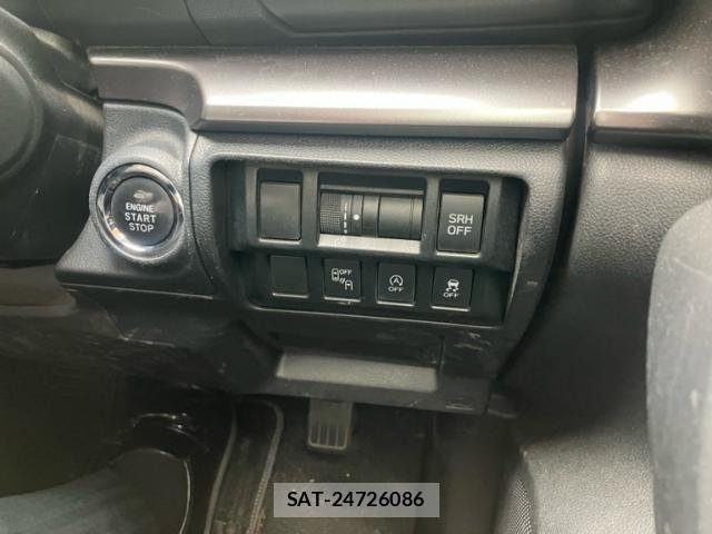 Subaru IMPREZA 2018-11 6906650-13
