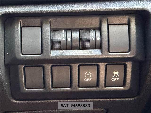 Subaru IMPREZA 2020-04 6994318-3
