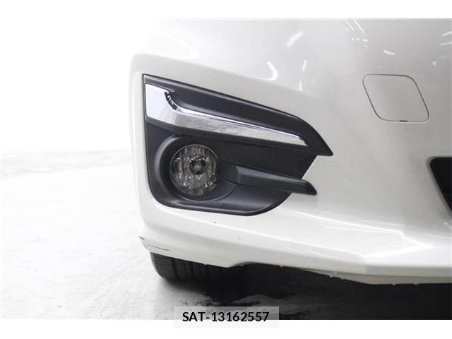 Subaru IMPREZA 2018-03 6994321-11