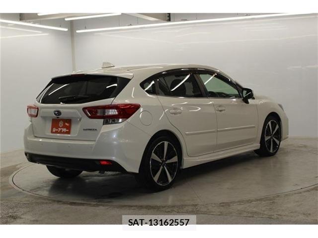 Subaru IMPREZA 2018-03 6994321-4
