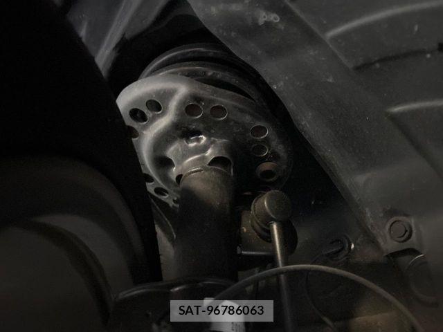 Subaru IMPREZA 2019-06 7058912-19