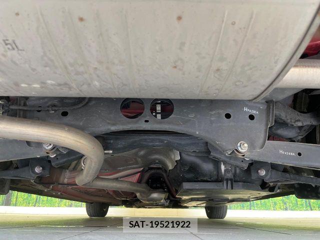 Subaru IMPREZA 2019-05 7058917-18