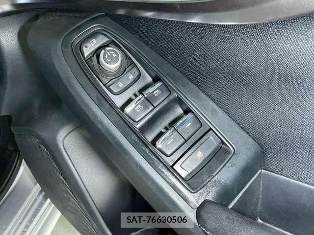 Subaru IMPREZA 2019-06 7219879-13