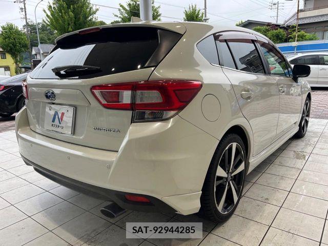 Subaru IMPREZA 2019-01 7219877-17