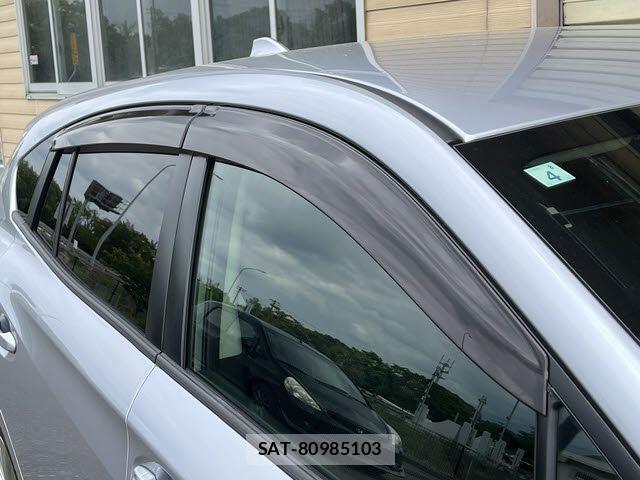 Subaru IMPREZA 2017-04 7219872-24