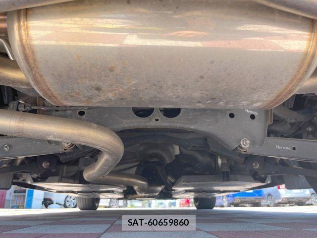 Subaru IMPREZA 2018-09 7219875-18