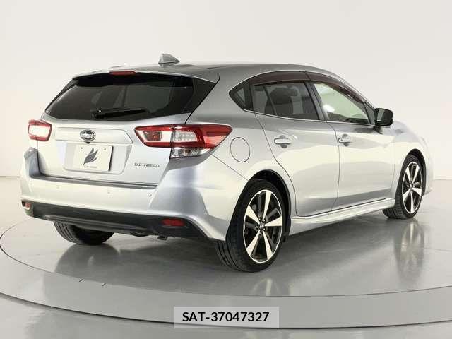 Subaru IMPREZA 2017-10 7272071-4