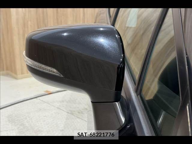 Subaru IMPREZA 2018-04 7454939-27