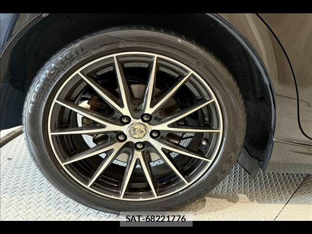 Subaru IMPREZA 2018-04 7454939-29