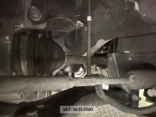 Subaru IMPREZA 2019-10 7562257-19
