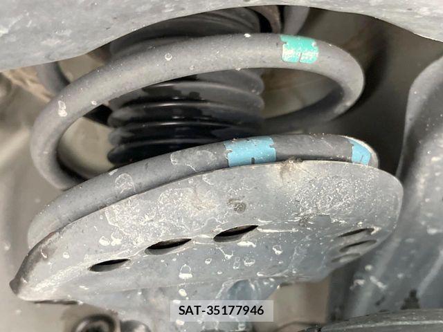 Subaru IMPREZA 2018-06 7617170-19
