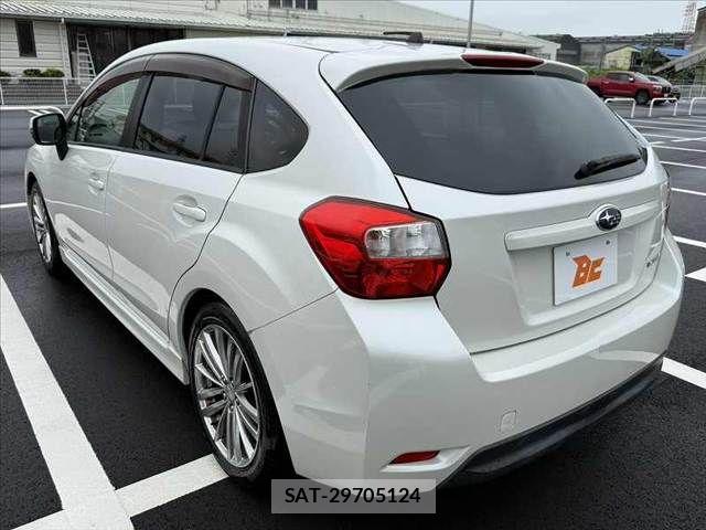 Subaru IMPREZA 2013-11 7724296-12