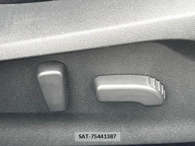 Subaru IMPREZA 2018-03 7785764-5