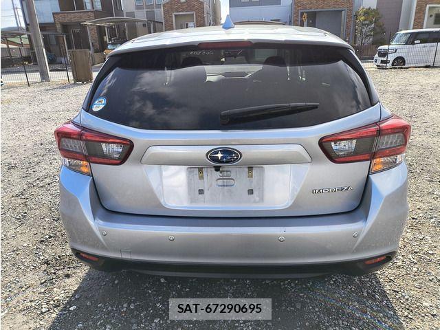 Subaru IMPREZA 2022-11 7876948-4