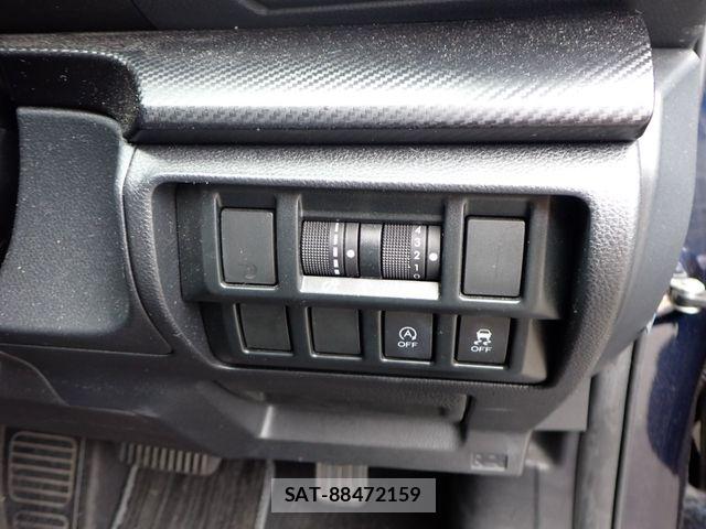 Subaru IMPREZA 2018-03 7962103-19