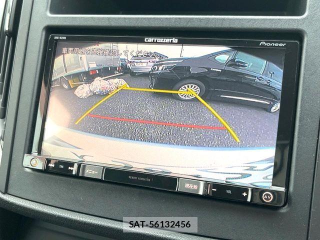 Subaru IMPREZA 2017-03 8036045-3