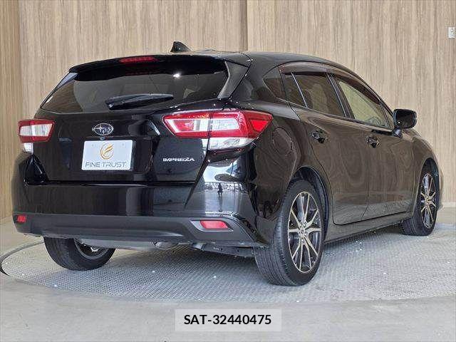 Subaru IMPREZA 2017-07 8036048-18