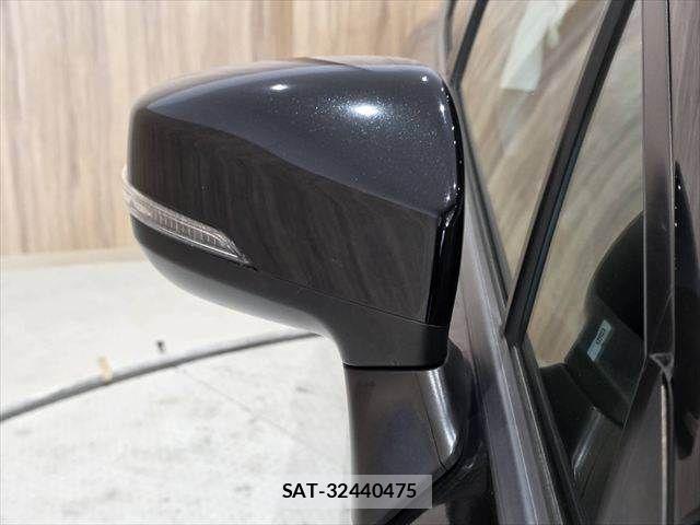 Subaru IMPREZA 2017-07 8036048-27