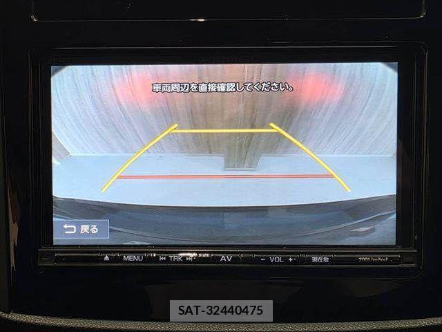 Subaru IMPREZA 2017-07 8036048-6