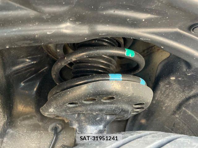 Subaru IMPREZA 2017-08 8036043-19