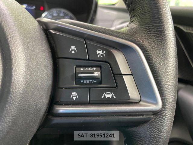 Subaru IMPREZA 2017-08 8036043-4